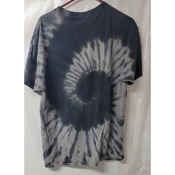 Stranger Things Flame Title Gray Tie Dye Shirt Size Large Retro 80s Graphic - Picture 2 of 6